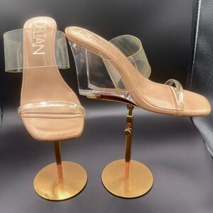 DELTAN Clear Wedge Slide Sandals – Nude Straps, Size 9.5M
NEVER WORN